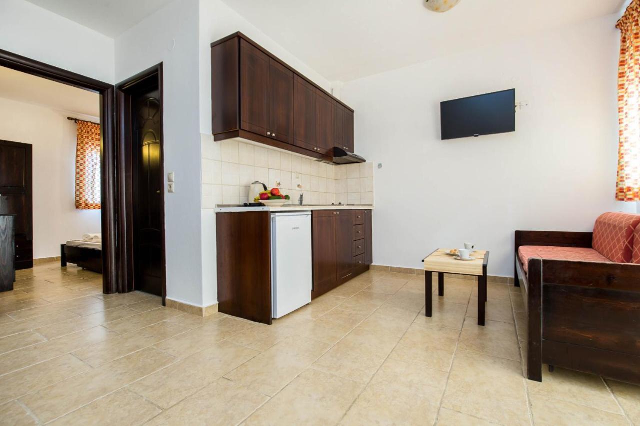 Apartments Ralitsa Ліменарія Екстер'єр фото